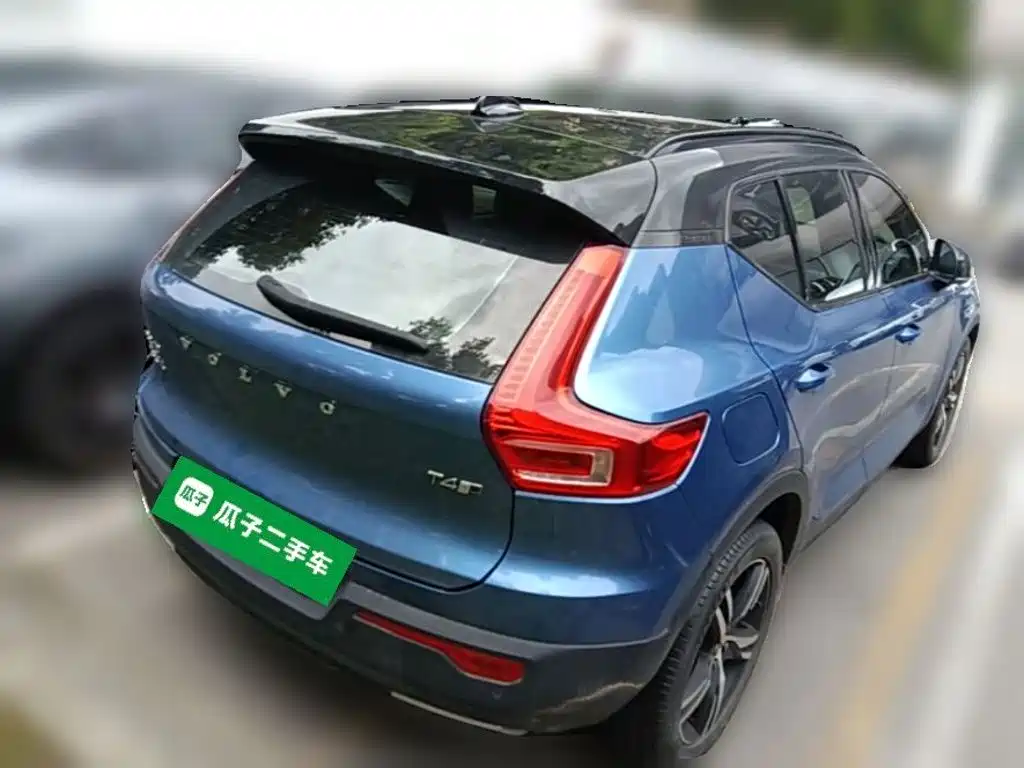 Volvo XC40 — миниатюра 10