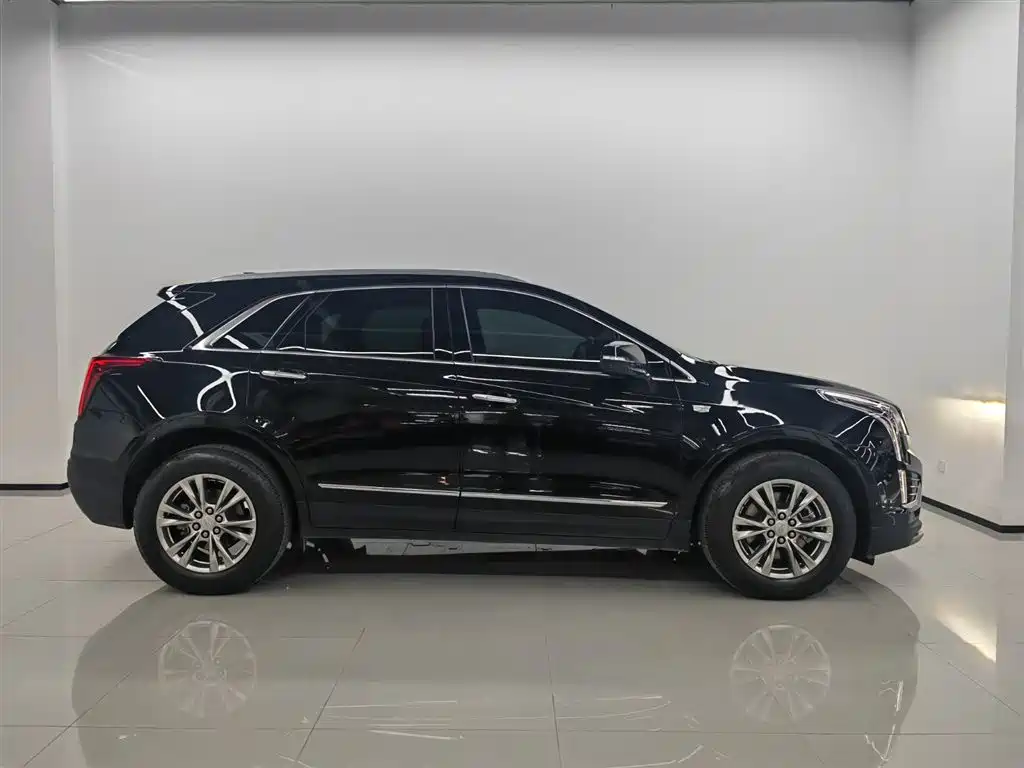 Cadillac XT5 — миниатюра 3