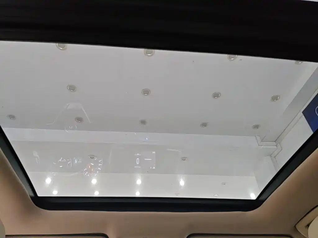 Toyota Highlander — миниатюра 18
