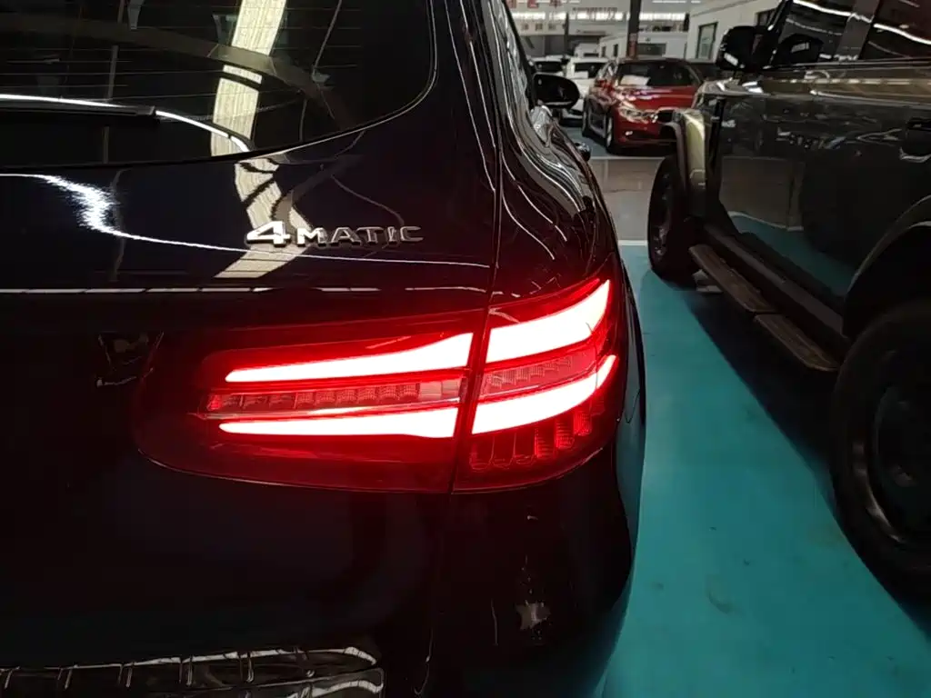 Mercedes-Benz GLC — миниатюра 8