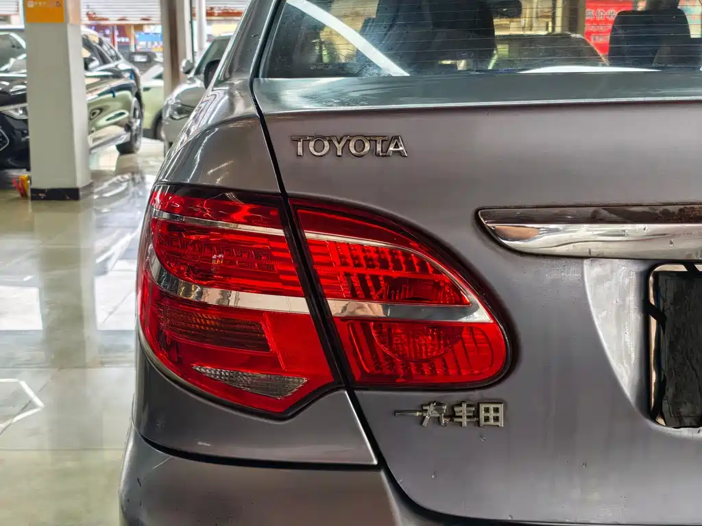 Toyota Corolla — миниатюра 11