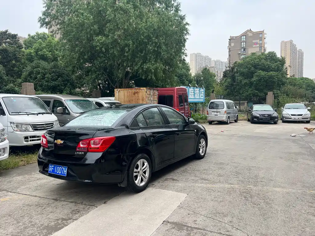 Chevrolet Cruze — миниатюра 3