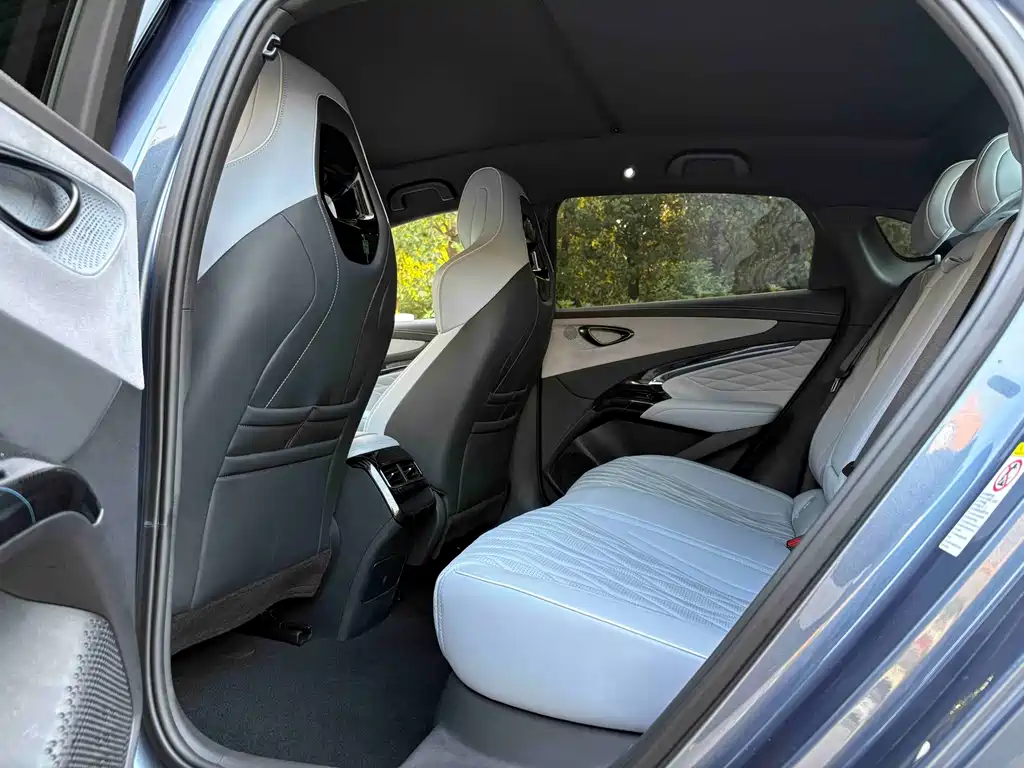 BYD Seal — миниатюра 7