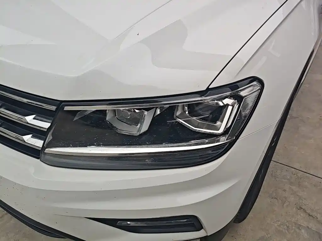 Volkswagen Tiguan L — миниатюра 24