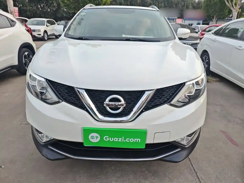 Nissan Qashqai — миниатюра 3