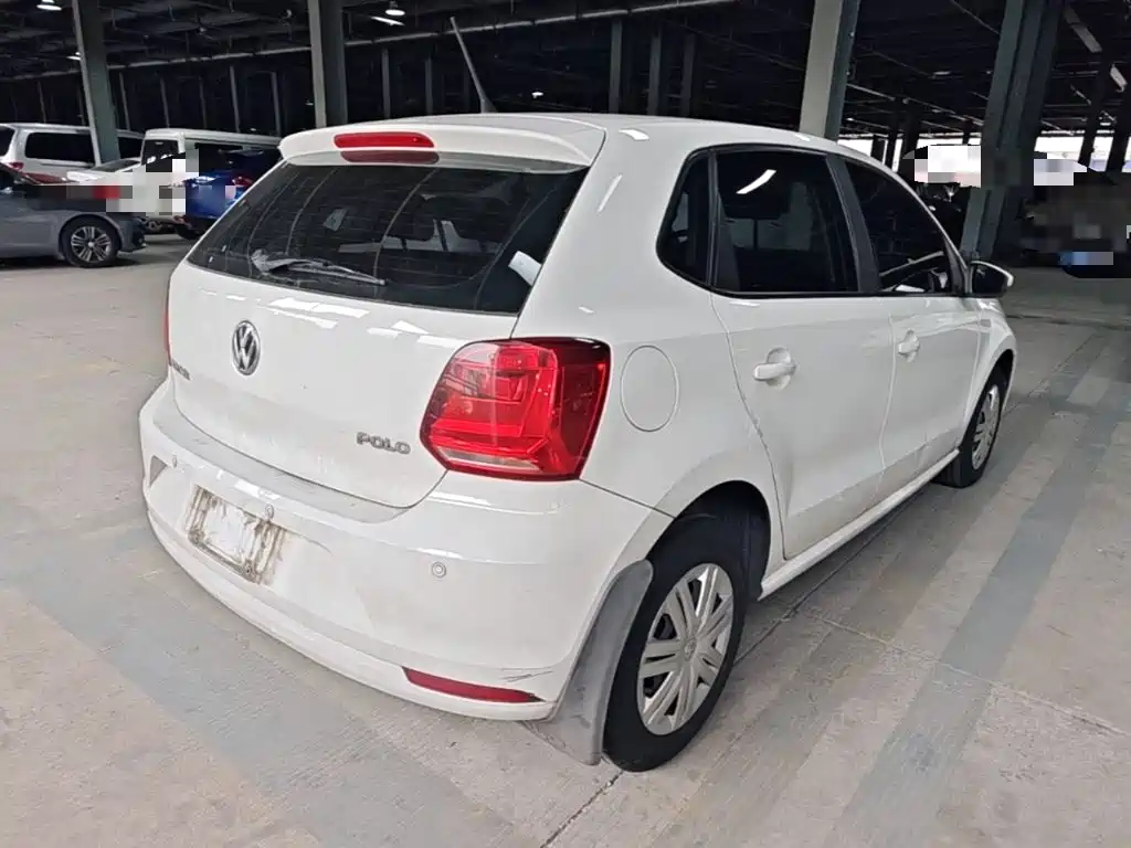 Volkswagen Polo — миниатюра 7