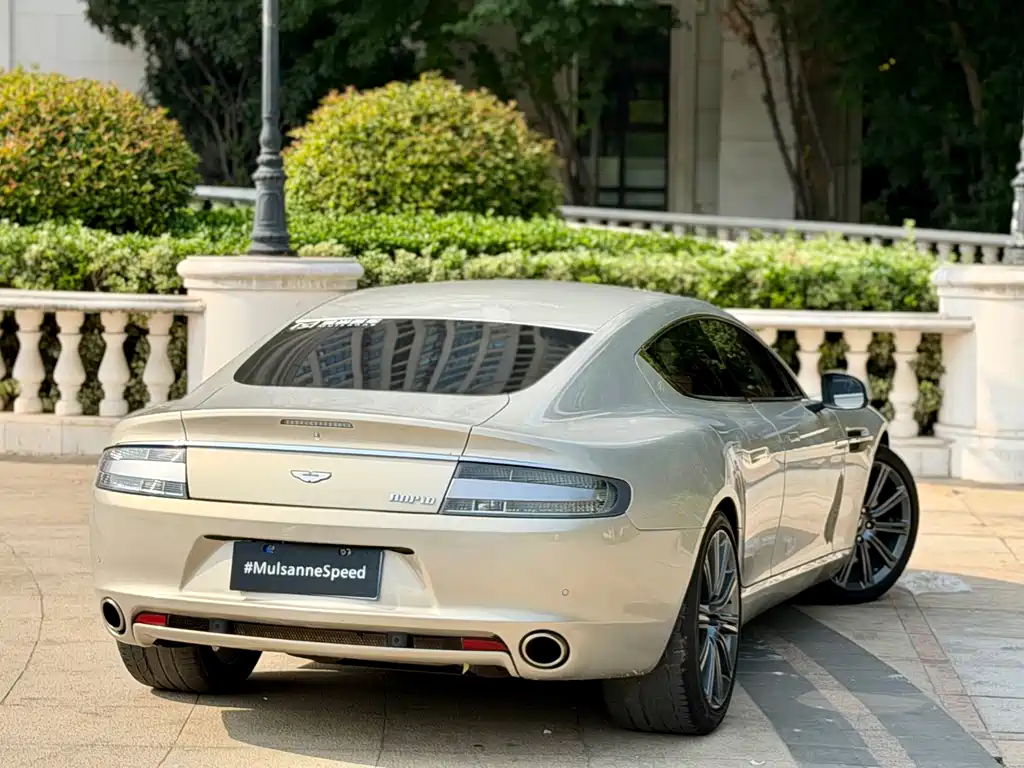 Aston Martin Rapide 2010 6.0L