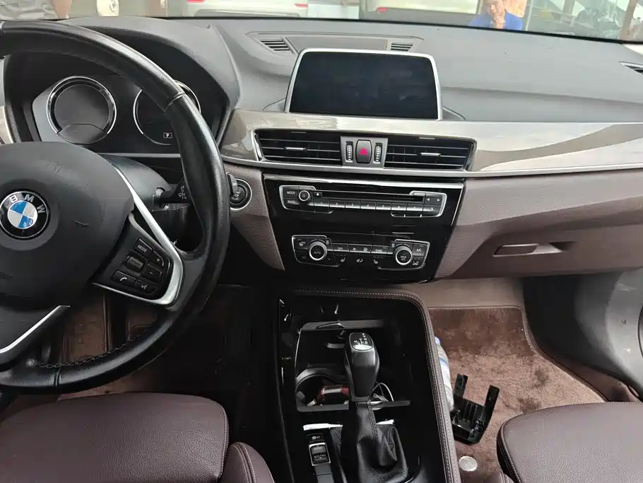 BMW X1 — миниатюра 13