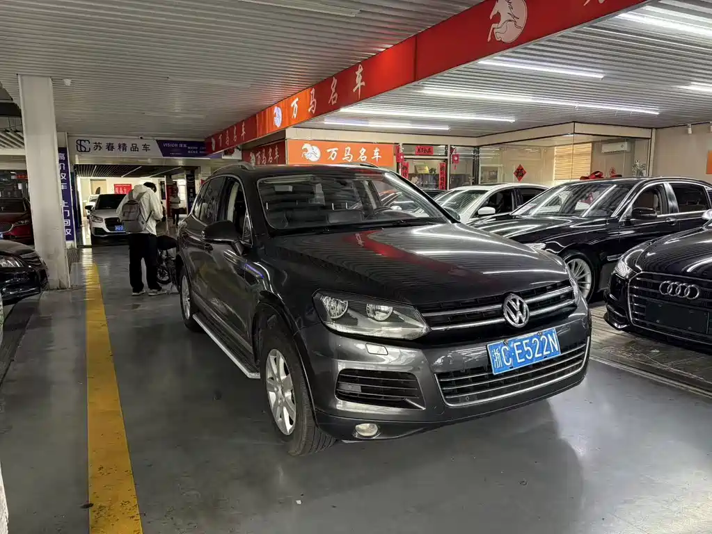 Volkswagen Touareg — миниатюра 3