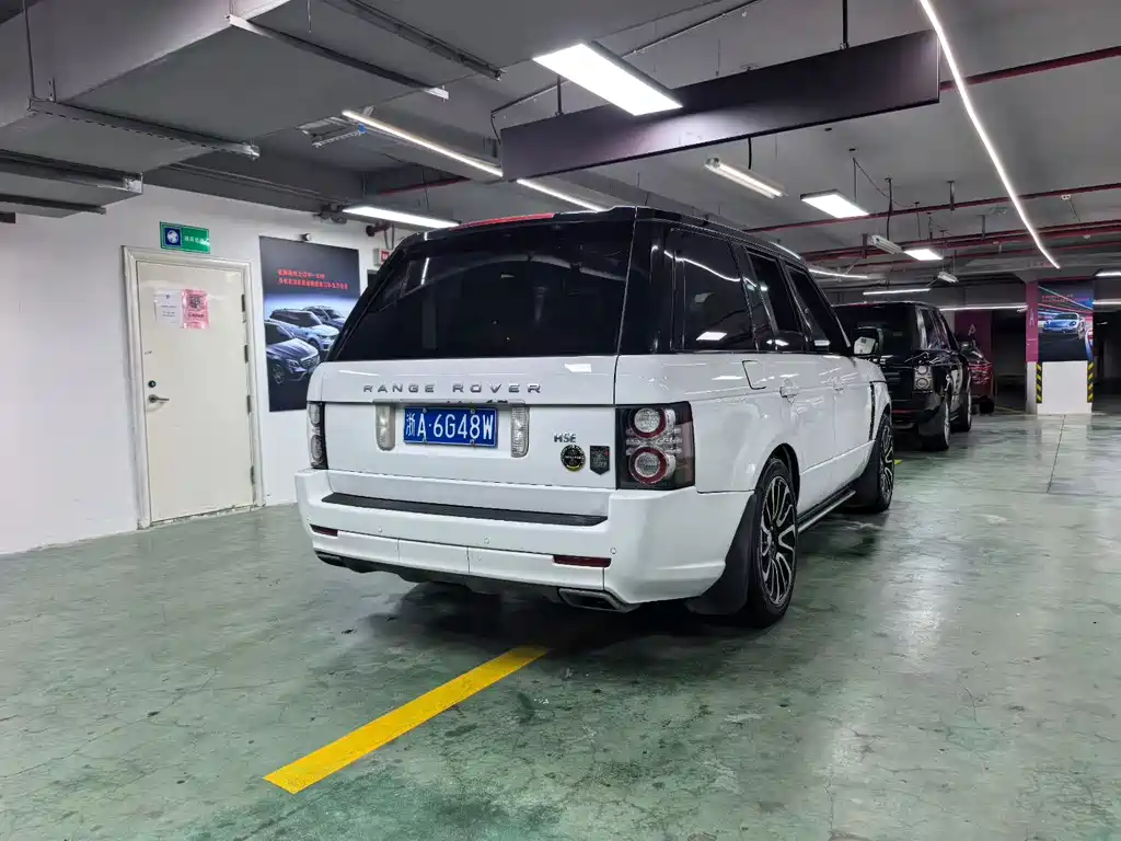Land Rover Range Rover 2010 5.0 NA V8 HSE