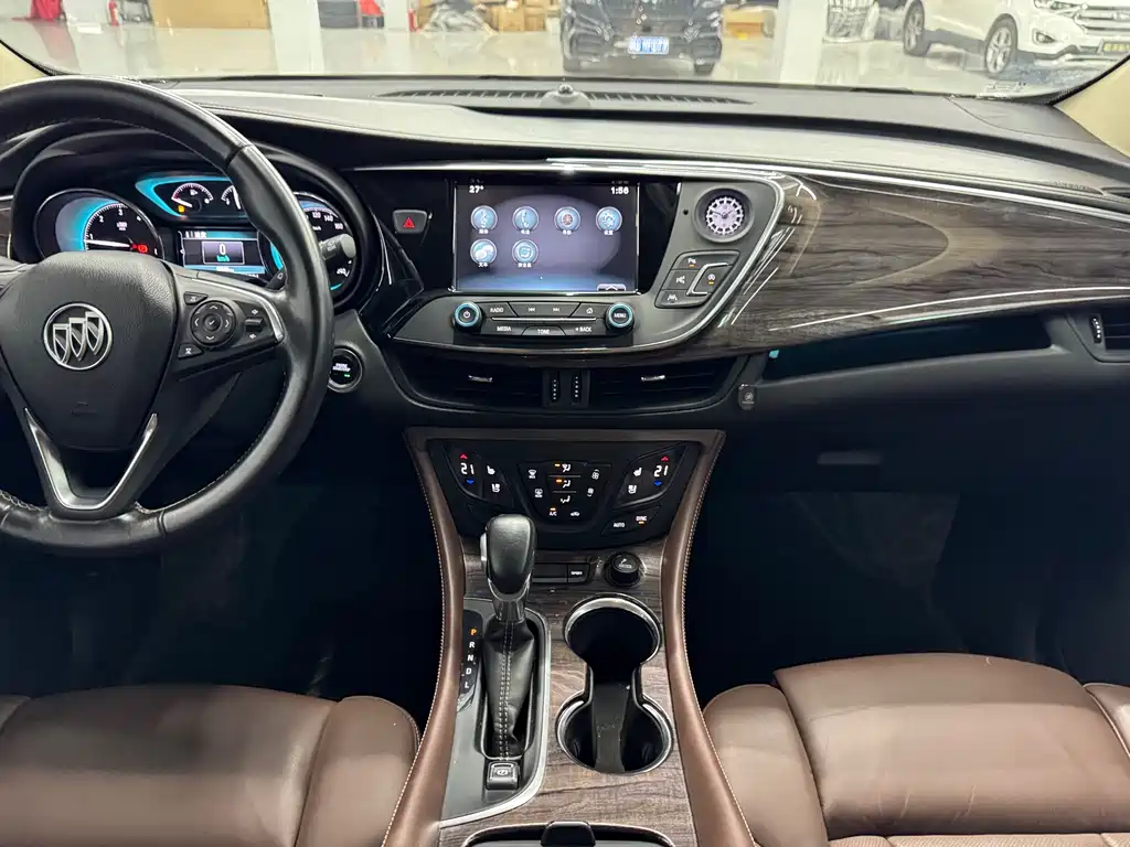 Buick Envision Plus — миниатюра 11