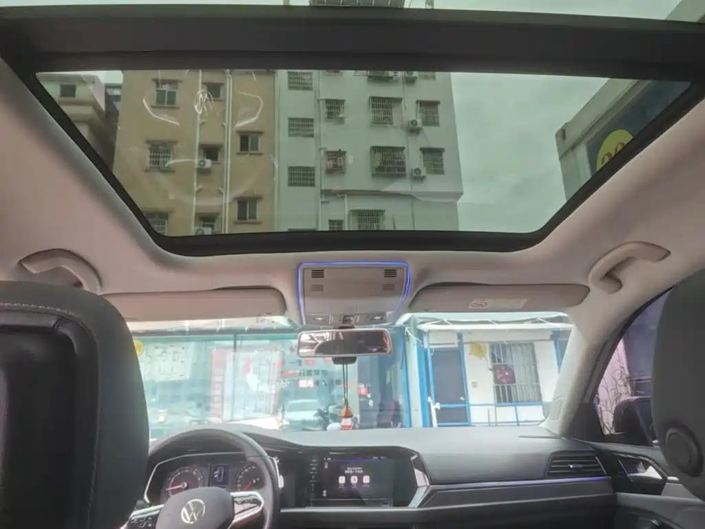Volkswagen Sagitar — миниатюра 18