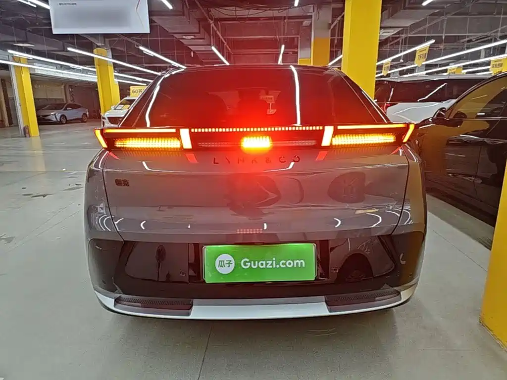 Lynk & Co Z20 — миниатюра 6