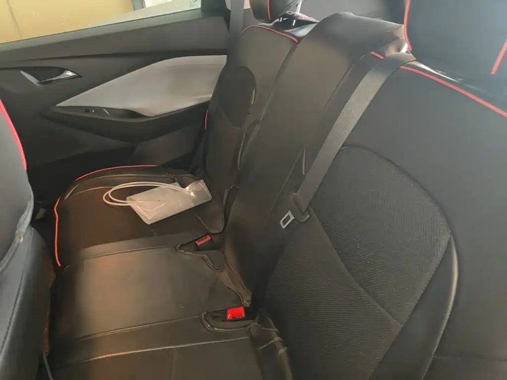 Chevrolet Volando — миниатюра 17