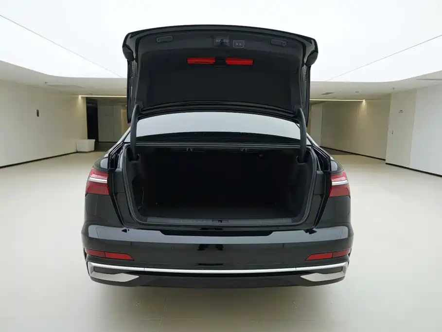 Audi A6L — миниатюра 5