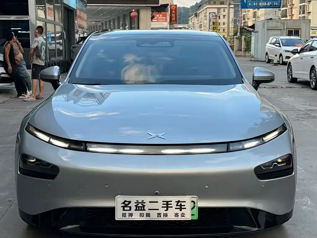XPeng P7 — миниатюра 3
