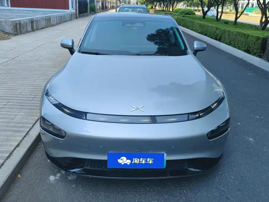 XPeng P7 — миниатюра 2