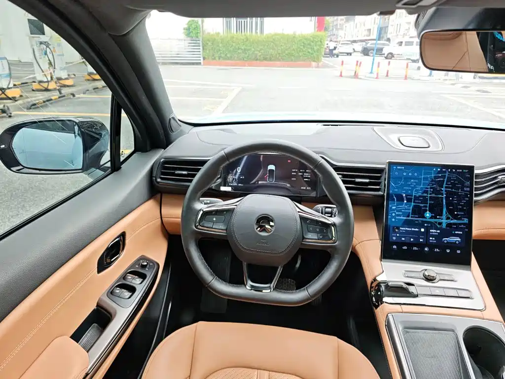 NIO ES6 — миниатюра 18