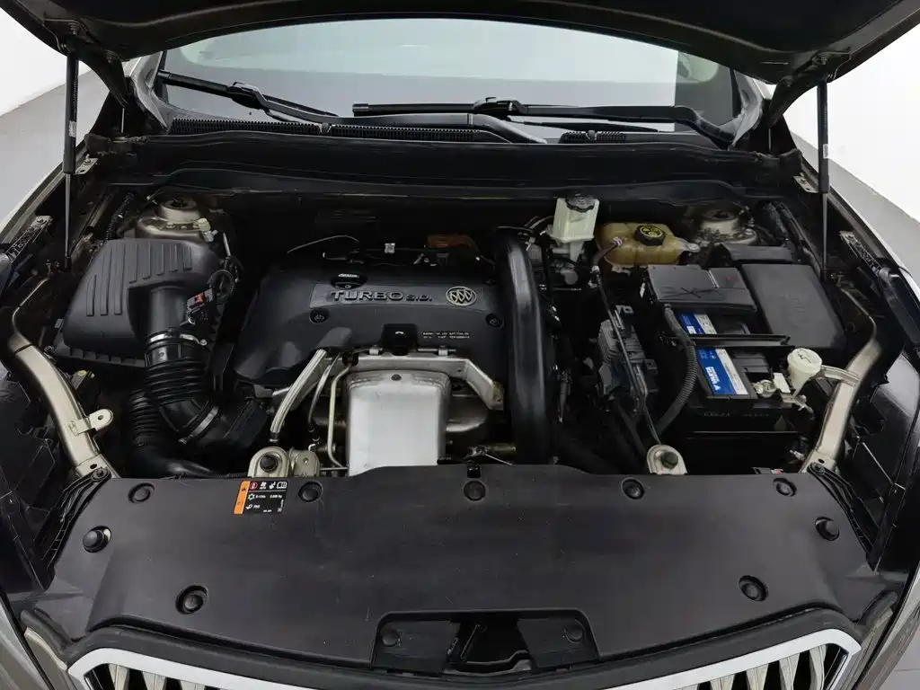 Buick Envision Plus — миниатюра 6