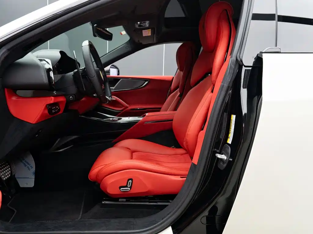 Ferrari Purosangue — миниатюра 13