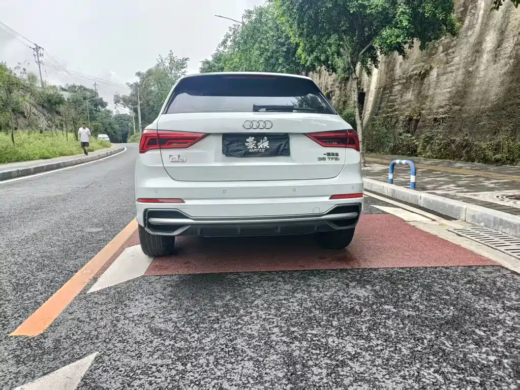 Audi Q3 — миниатюра 11