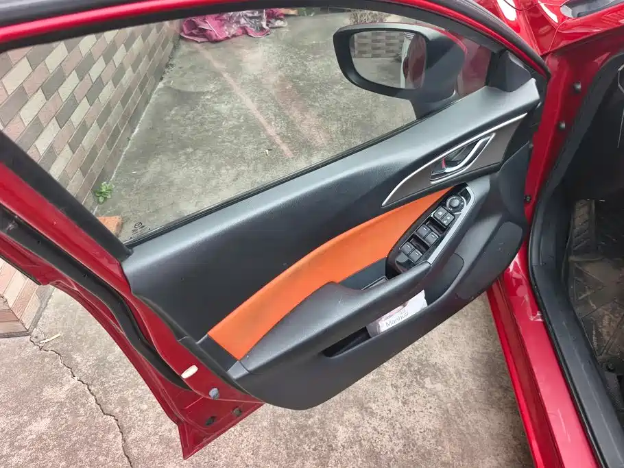 Mazda 3 Axela — миниатюра 6