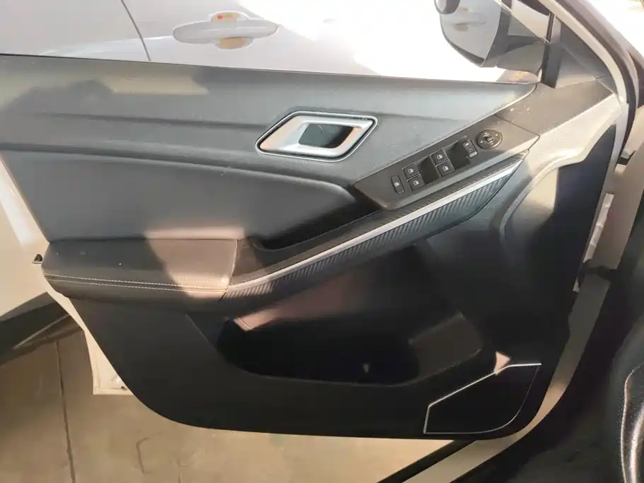 JMC Yusheng S330 — миниатюра 7
