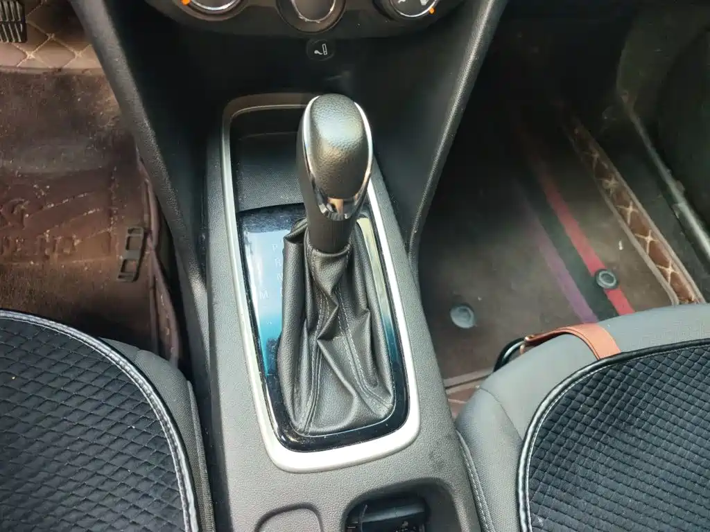 Chevrolet Cavalier — миниатюра 10