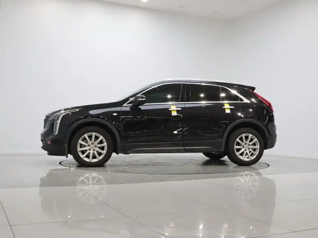 Cadillac XT4 — миниатюра 8