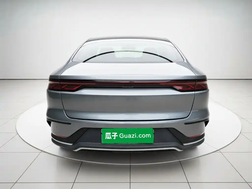 BYD Han — миниатюра 5