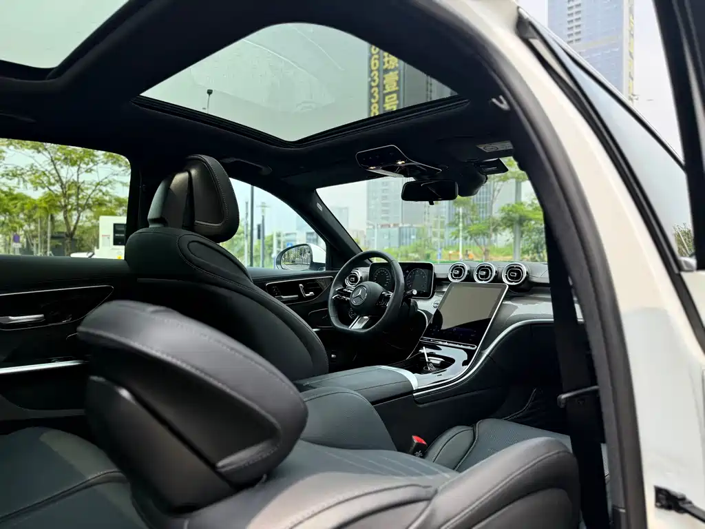 Mercedes-Benz C-Class — миниатюра 23