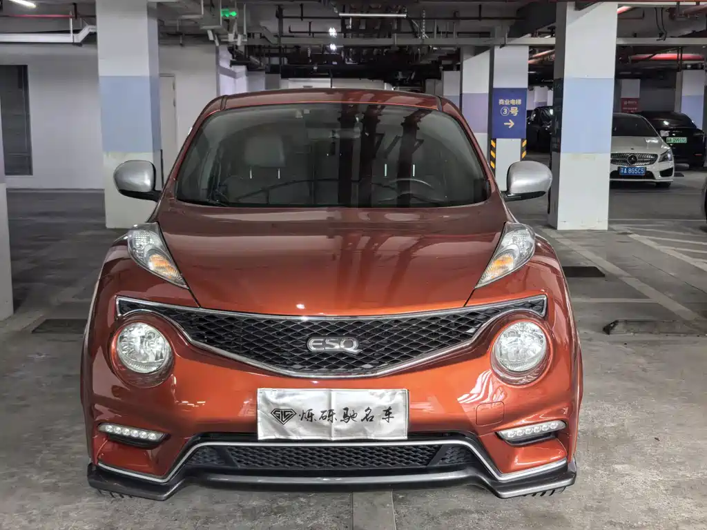 Infiniti ESQ — миниатюра 2