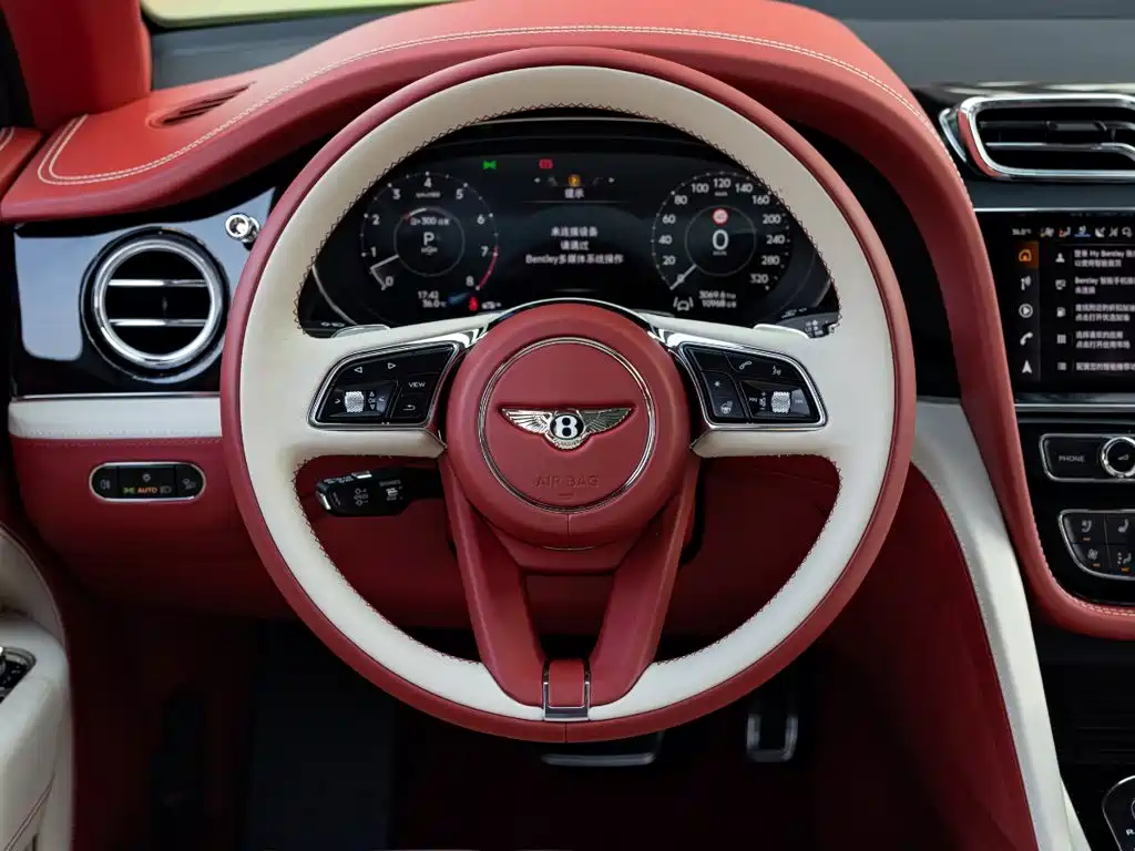 Bentley Bentayga — миниатюра 11
