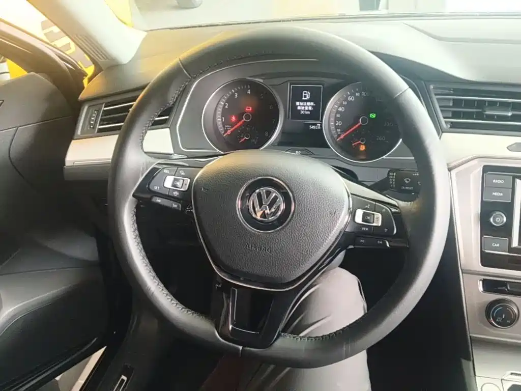 Volkswagen Magotan — миниатюра 11