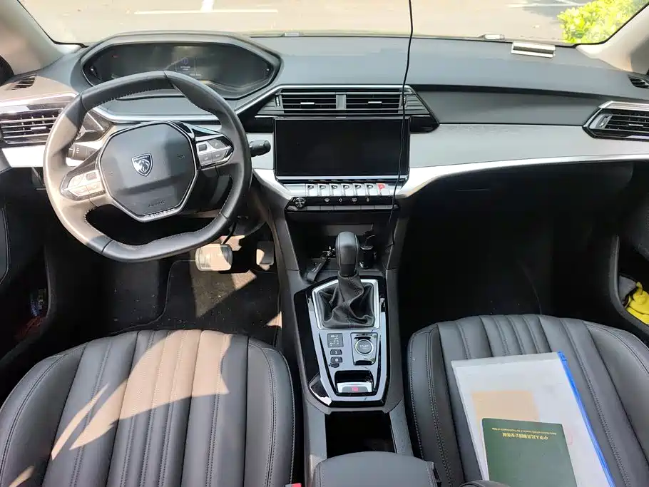 Peugeot 408 — миниатюра 12