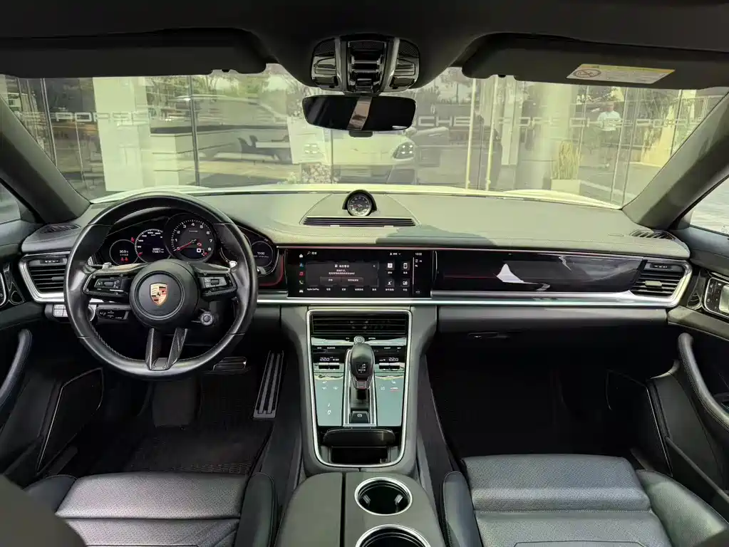 Porsche Panamera — миниатюра 9