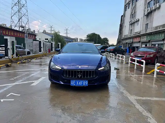 Maserati Ghibli