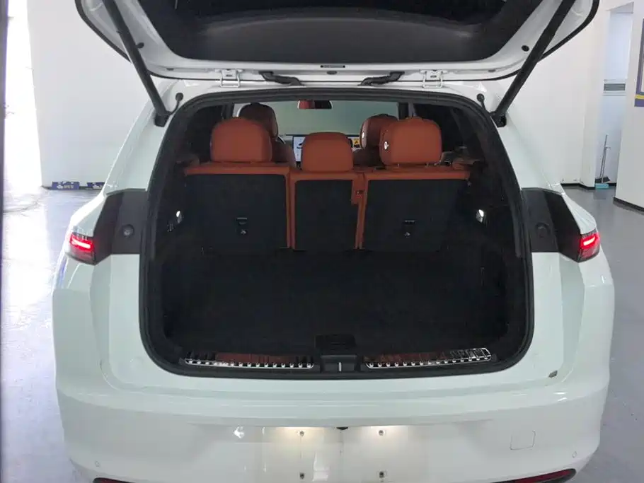 Li Auto Li L7 — миниатюра 4