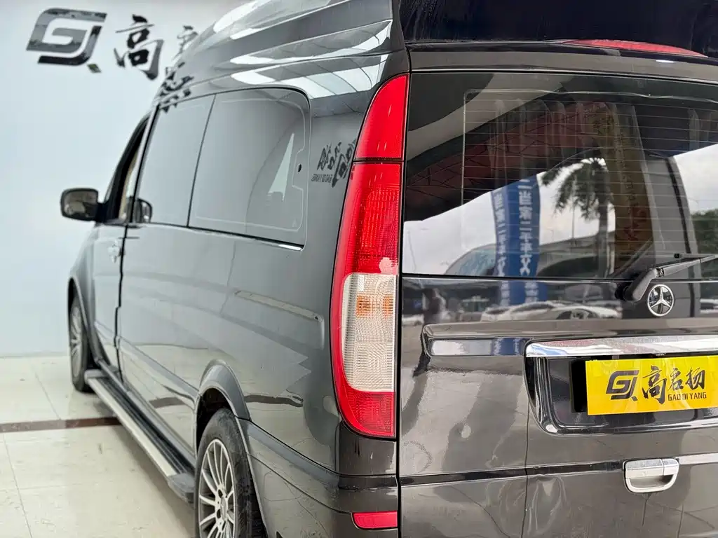 Mercedes-Benz Vito — миниатюра 19
