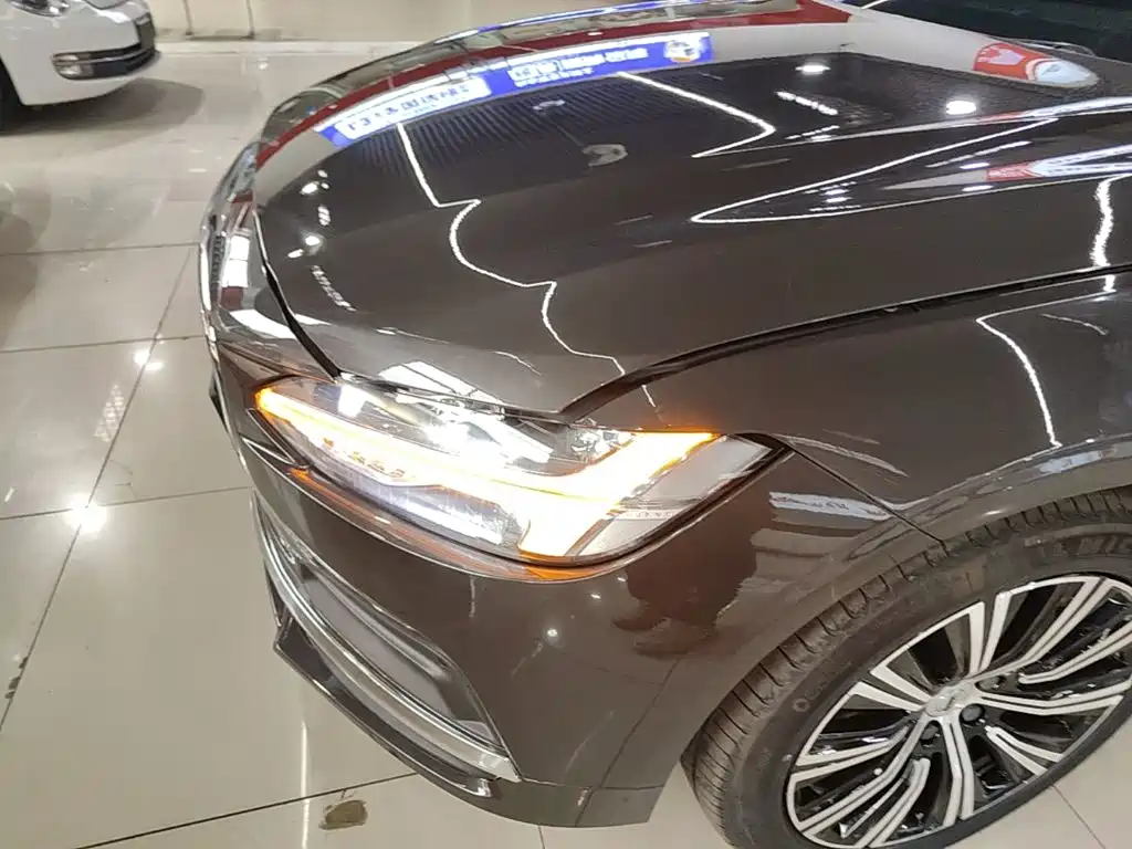Volvo S90 — миниатюра 24