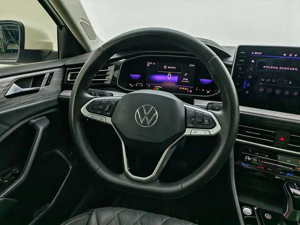 Volkswagen Sagitar — миниатюра 15