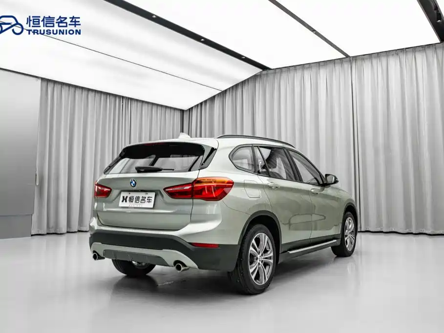 BMW X1 — миниатюра 9
