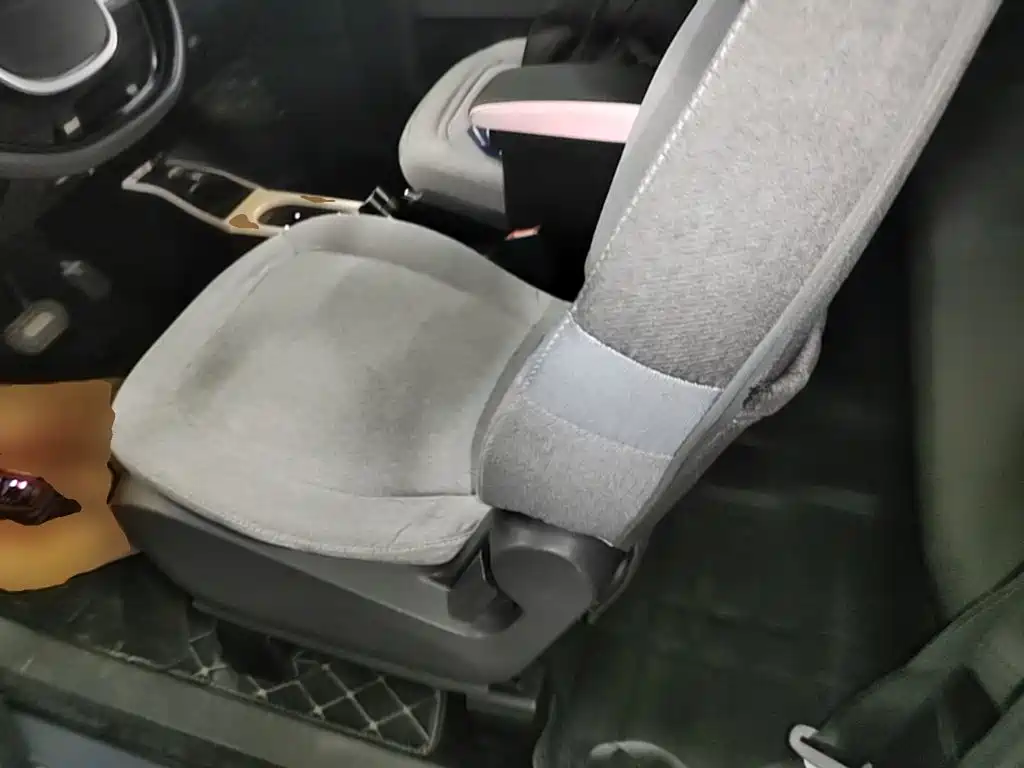 Wuling MINIEV — миниатюра 15