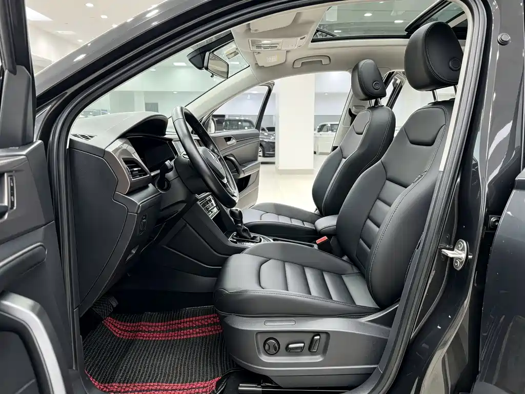 Volkswagen Tharu — миниатюра 7