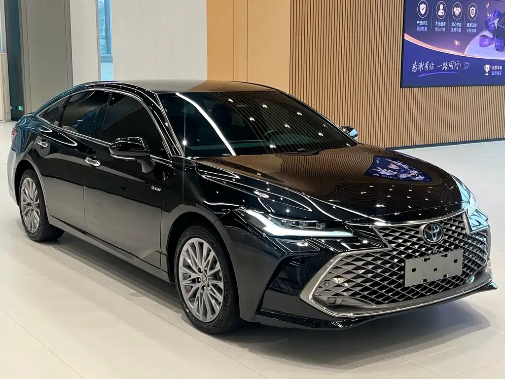 Toyota Avalon — миниатюра 7