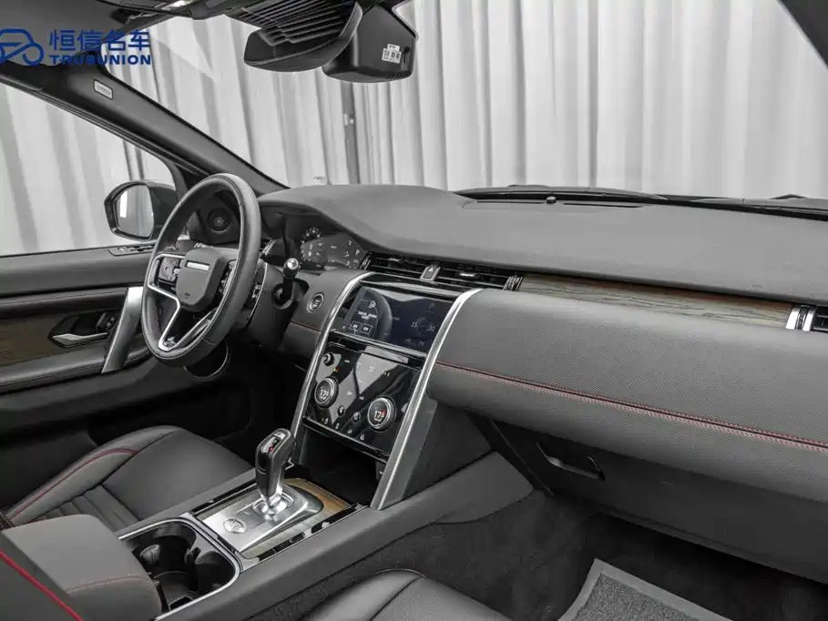 Land Rover Discovery Sport — миниатюра 18