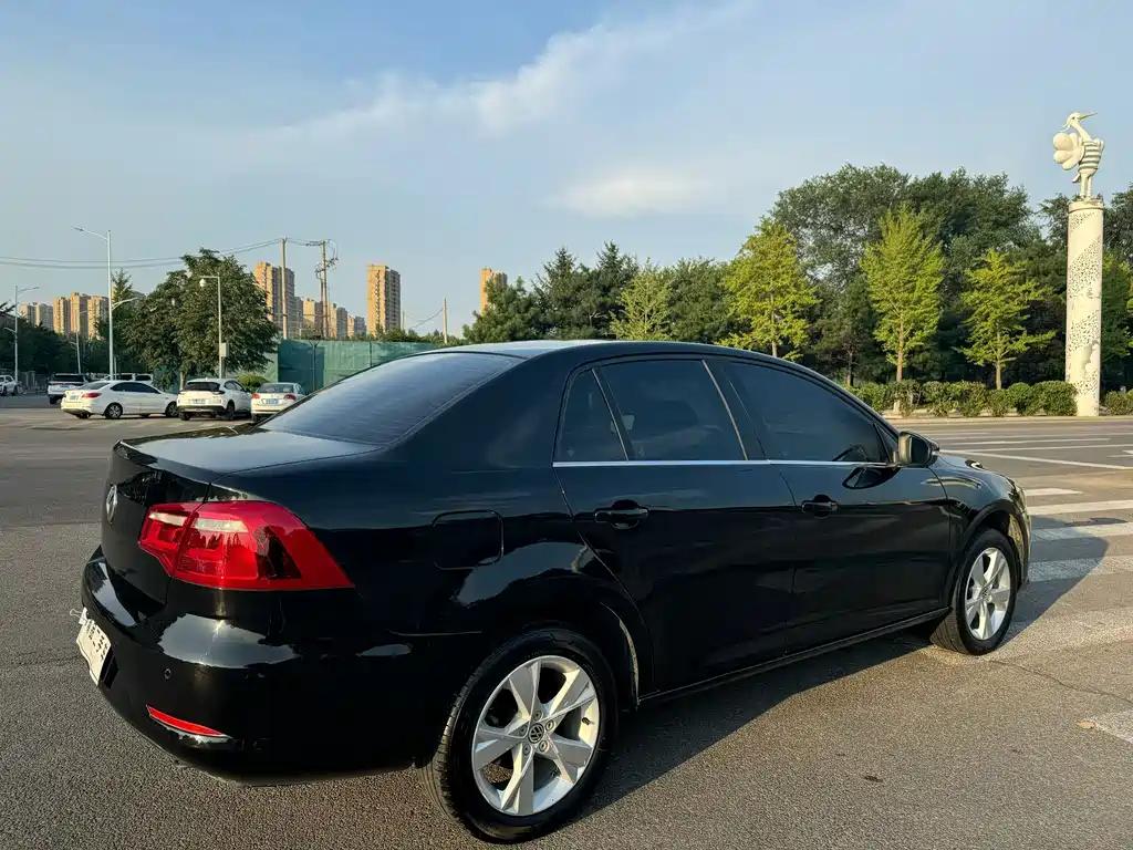 Volkswagen Bora — миниатюра 7