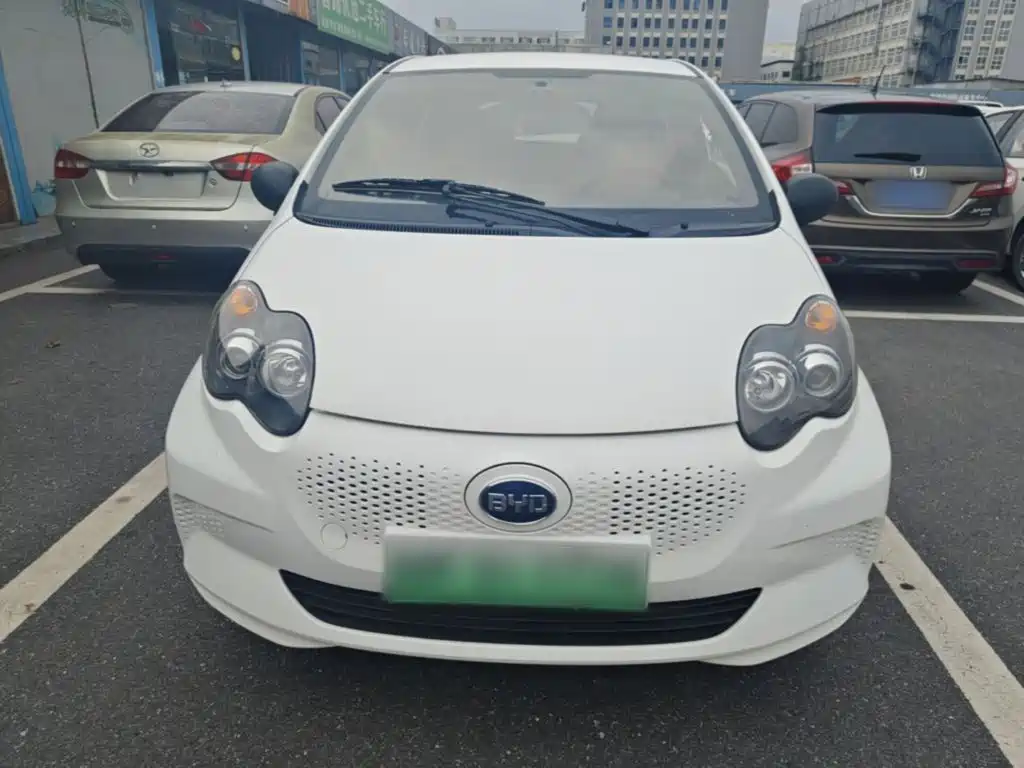 BYD e1 — миниатюра 3