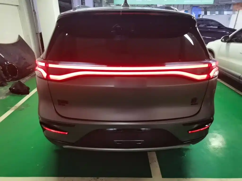 BYD Tang New Energy — миниатюра 6