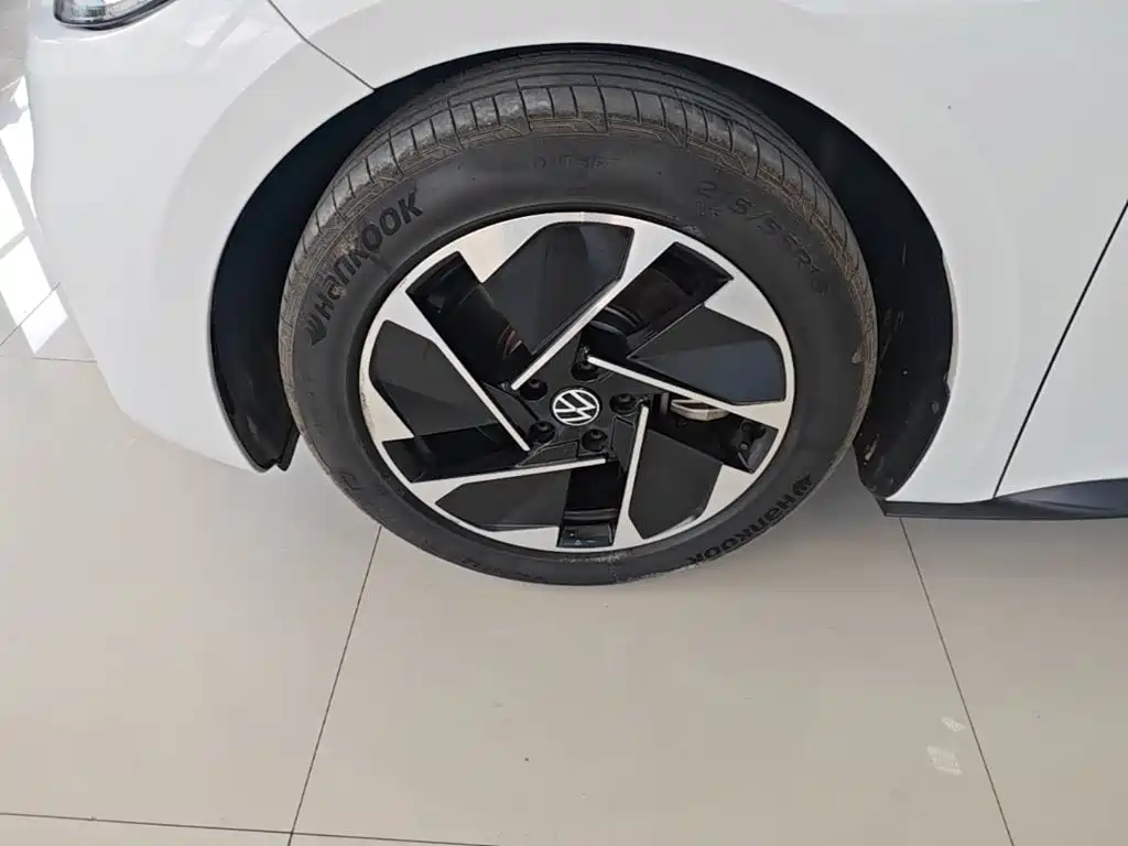 Volkswagen ID.3 — миниатюра 23